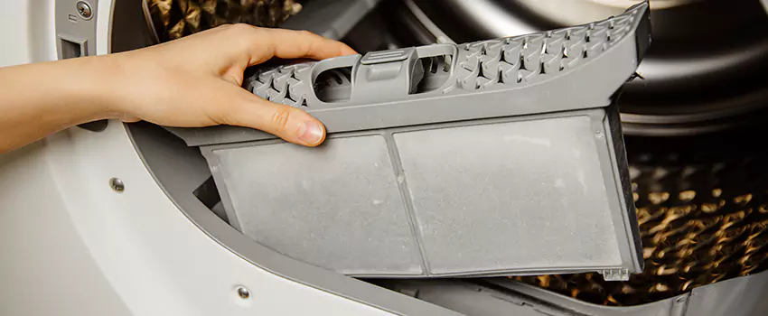 Signs Of A Clogged Dryer Lint Trap in Henderson, Kentucky